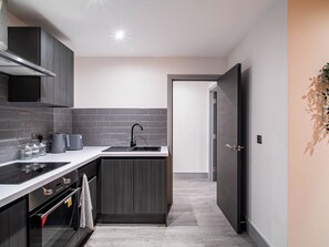 Apartment | Private kitchen | Fridge, microwave, oven, stovetop