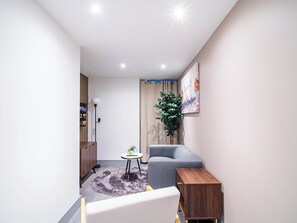 Appartement | Coin séjour | Télévision