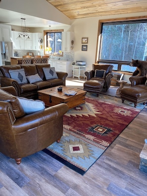 Smart TV, fireplace, books, printers - Best Riverfront View! Magnificent Home! San Juan River Village, Pagosa Spgs.  CO (Pagosa Springs)
