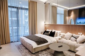 1 chambre, fer et planche à repasser, Wi-Fi, literie fournie