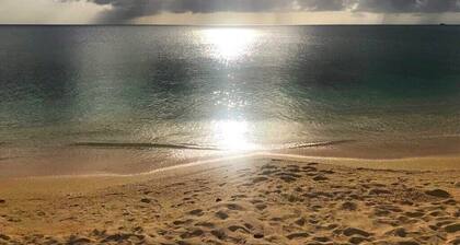 Relaxing Holiday Home With Chill Pool, Short Walk to The Beach