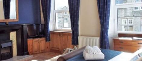 스탠다드 더블룸 | 책상, 무료 WiFi, 침대 시트