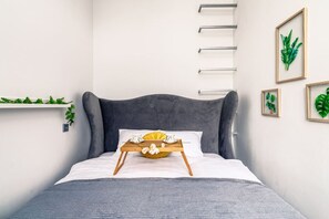 1 غرفة نوم ومكواة/لوح كي وواي فاي مجانًا وملاءات أسرّة