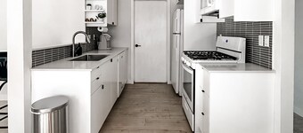 Modern Retreat Near Downtown Round Rock