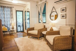 Suite estudio Deluxe, no fumadores | Decoración individual, mobiliario individual, wifi gratis y ropa de cama