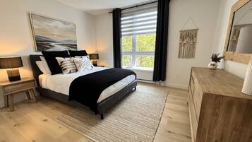 1 bedroom, internet, bed sheets