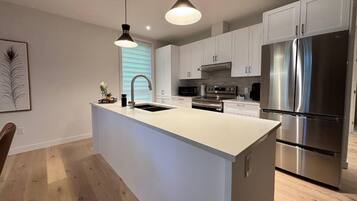 Microwave, oven, coffee/tea maker, toaster