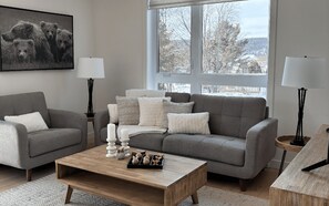 Living area - Magnificent luxury condo located in Mont-Tremblant.<br>In the heart of the village (Mont-Tremblant)