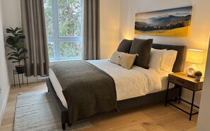 1 bedroom, internet, bed sheets