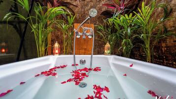 Shower, eco-friendly toiletries, hair dryer, bidet