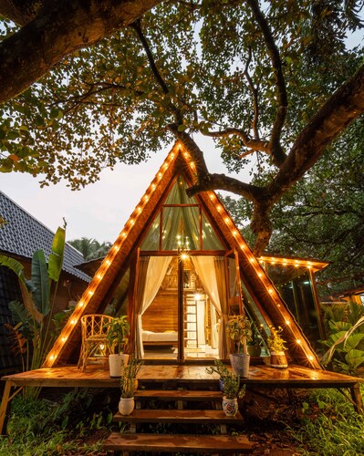 Vrihi Boutique Resort: Nirja: Open-air Hot Tub: Luxury A-Frame: Mandrem Beach