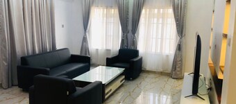 Cozy 2-bedroom house in charming Ibadan with 24/7 Solar Power electricity 