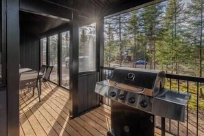 Outdoor dining - Hôtel à la maison - Lofoten (Shannon)