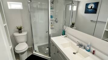 Towels, soap, toilet paper