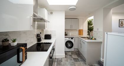 Open Mind Property - Cosy Flat with 2 beds