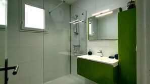 Hair dryer, towels