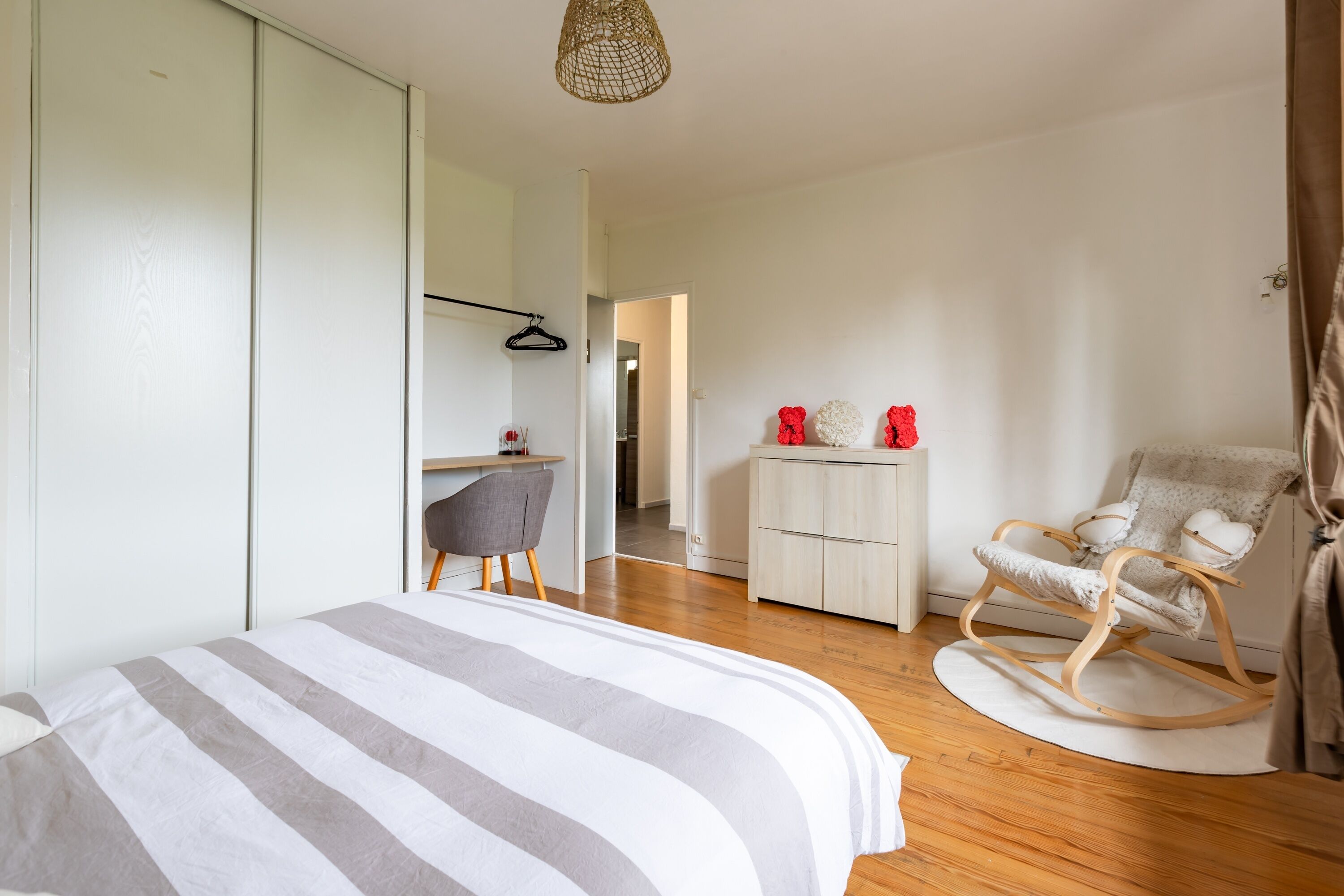 2 Schlafzimmer, Bügeleisen/Bügelbrett, kostenloses WLAN, Bettwäsche