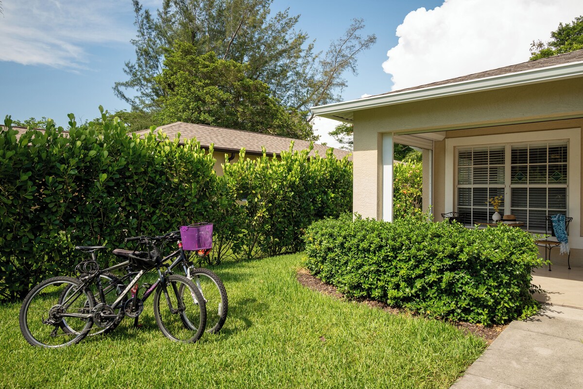 Photo 22 of The Orchid House - charming 3 bed/2 bath home in the heart of Naples