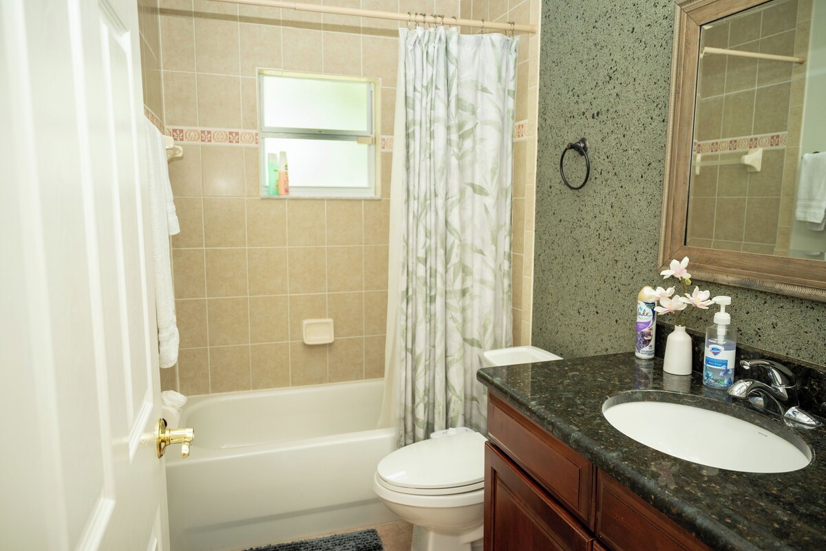 Photo 15 of The Orchid House - charming 3 bed/2 bath home in the heart of Naples