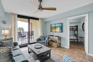 Condo, Multiple Beds (Harbour Place 109) | Living area