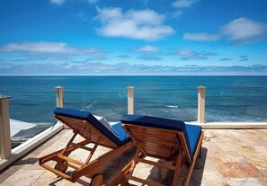 Terrace/patio - Oceanfront Paradise | Luxury, Fire Pit, Views (La Jolla)