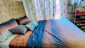 1 bedroom, iron/ironing board, WiFi