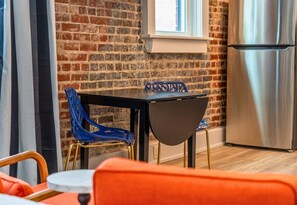 Dining - Vibrant Studio Steps from Bathhouse Row (Hot Springs)