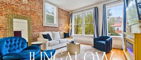 TV connectée, cheminée