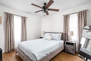 3 bedrooms, iron/ironing board, travel crib, WiFi