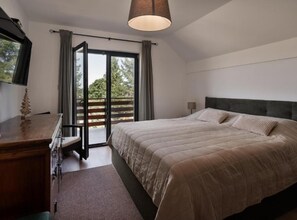 3 chambres, fer et planche à repasser, Wi-Fi, literie fournie