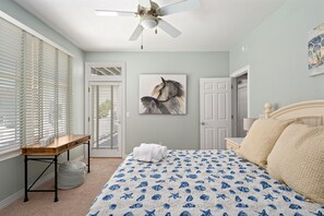 4 bedrooms, iron/ironing board, travel cot, free WiFi