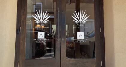 Palace Modern Hotel at the Plaza