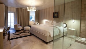 Literie de qualité supérieure, couette en duvet d'oie, bureau