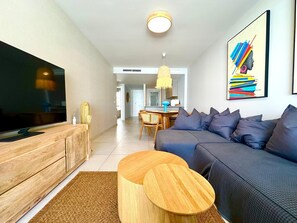 Living area - Beachside Haven Apartment Marbella (Marbella)
