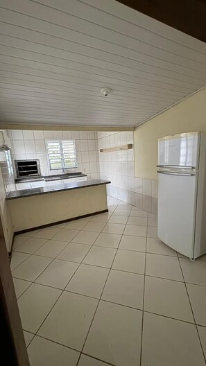 Comfort Townhome | Private kitchen