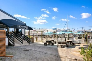 Restauration en plein air