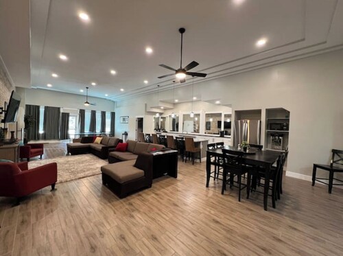 THE HEART OF PRESTON Vacation And Event Center