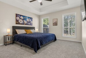 3 bedrooms, iron/ironing board, free WiFi, bed sheets