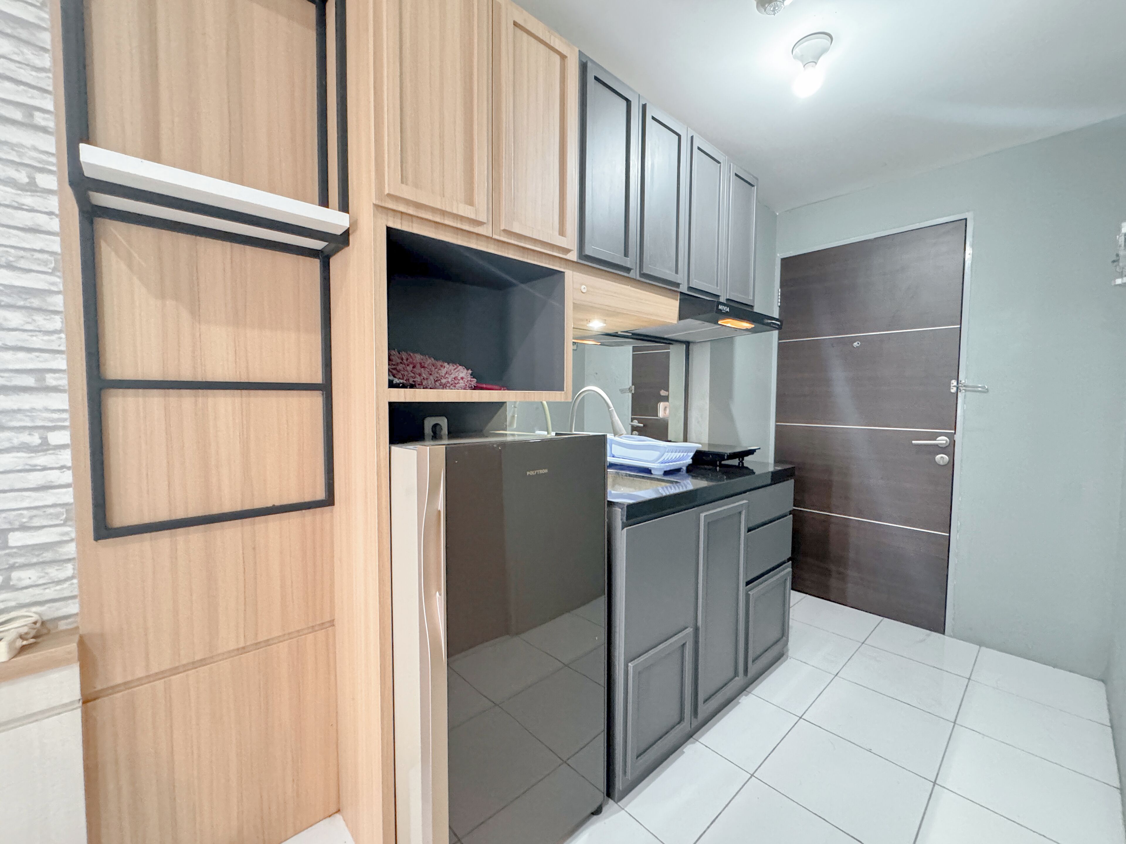 Deluxe Studio | Private kitchen | Fridge, stovetop, rice cooker