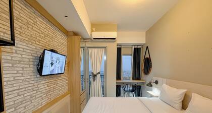 Cozy Stay And Best Value Studio At Tamansari Prospero Apartment