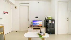 Deluxe Apartment | Living area