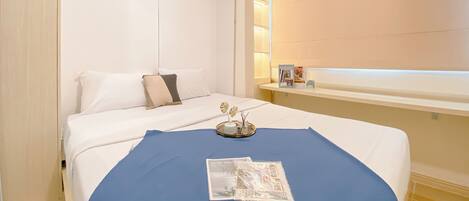 Deluxe Apartment | 2 bedrooms, desk