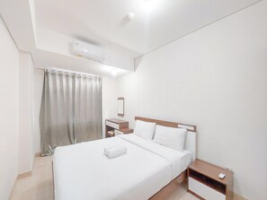 Deluxe Apartment | 2 bedrooms, desk - Homey And Compact 2Br Podomoro City Deli Medan Apartment (Medan)