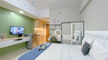 Deluxe-Studio | Schreibtisch