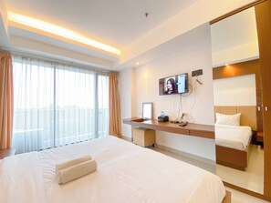 Monolocale Deluxe | Una scrivania