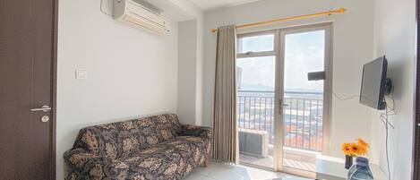 Deluxe Apartment | Living area