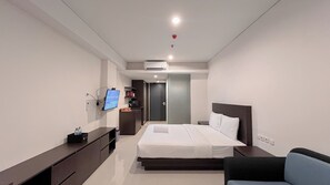 Deluxe Studio - Stylish Studio (No Kitchen) Apartment At Skales Residence Nusa Dua Bali (Nusa Dua)