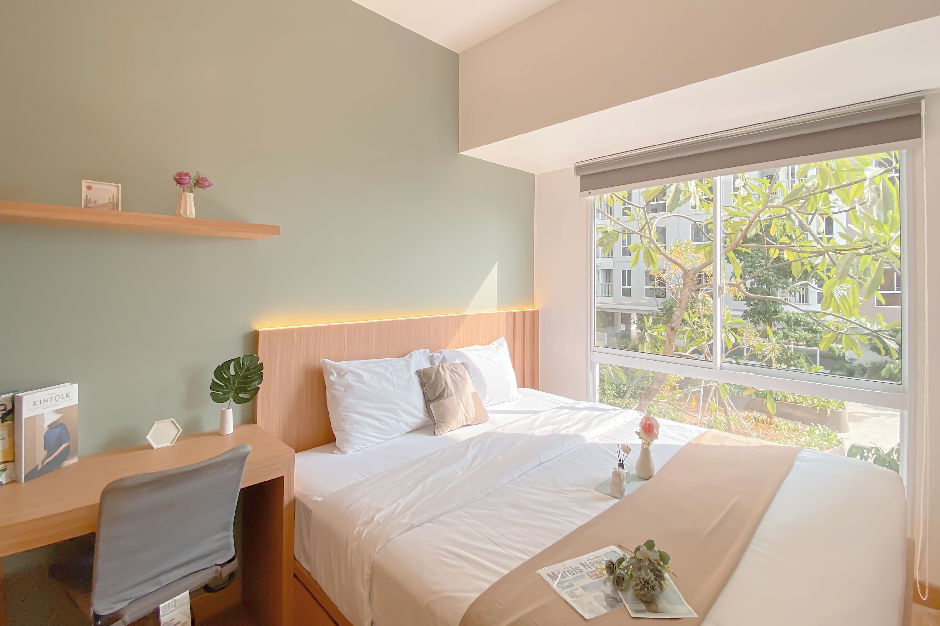 Căn hộ Deluxe | 2 phòng ngủ, bàn 