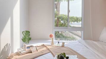 Deluxe Apartment | 2 bedrooms, desk