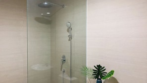 Deluxe Apartment | Bathroom | Shower, free toiletries, towels, soap - Brand New And Elegant 2Br At Ciputra International Apartment (Jakarta)